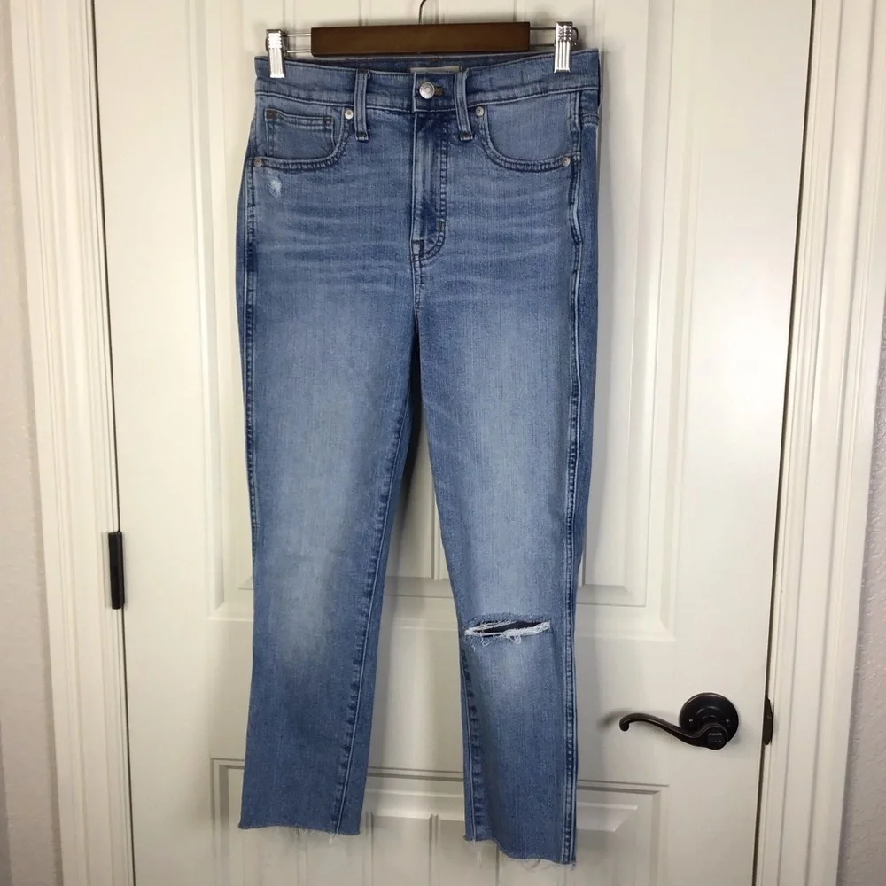 Madewell Ripped 10” High Rise Skinny Crop Size 27.